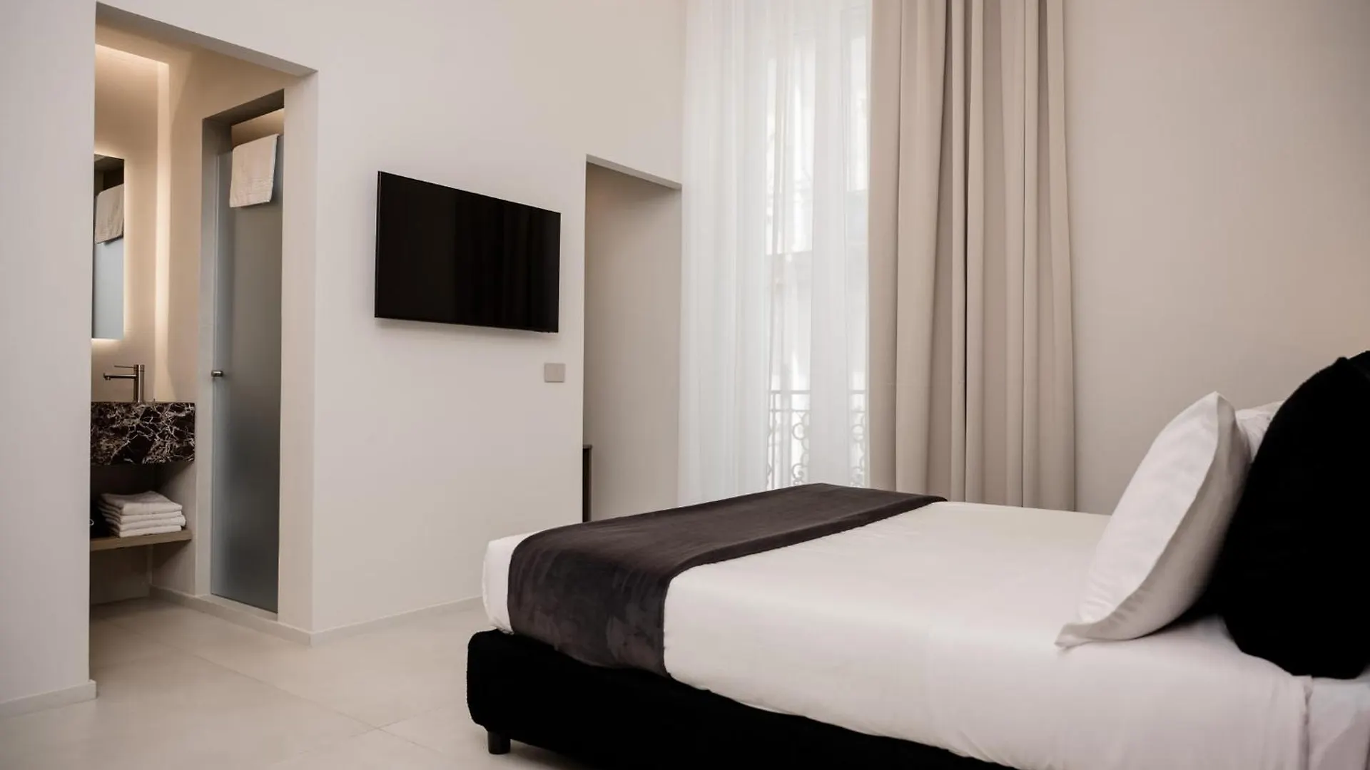 Guest house Iodis Relais Hotel Naples Italy